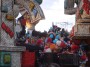 Carnevale di Viareggio 2010 - Particolare delle comparse e della coreografia danzante a bordo del colorato carro di prima categoria Paesaggio La citt del Carnevale di Alfredo Ricci - Fotografia febbraio 2010