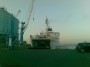 Navi e traghetti in Toscana - Apertura del portellone del garage della M/N Blu Navy Ostfold nel porto di Piombino - Fotografia 27 marzo 2012